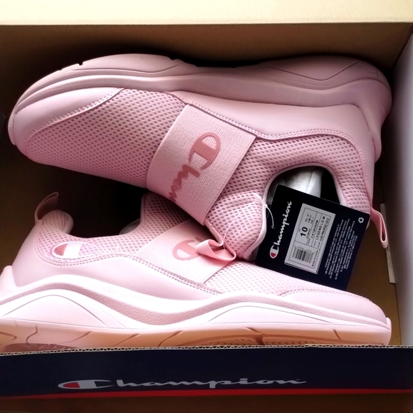 Authentic champion women's legend low cut tennis shoes. - Picture 1 of 5